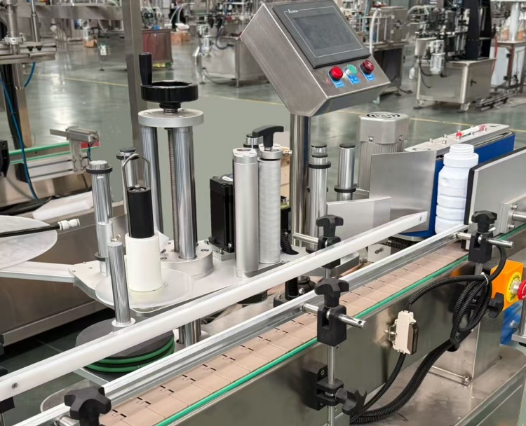 AT-TB-YP Vertical Round Bottle Labelling Machine